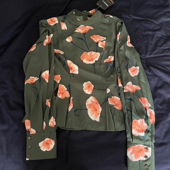 💕3 FOR $15💕 NWT FOREVER 21 FLORAL LONG SLEEVE BLOUSE, SIZE S WOMEN’S - Picture 5 of 8